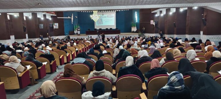 ألبوم صور فعاليات الملتقى الوطني الرابع